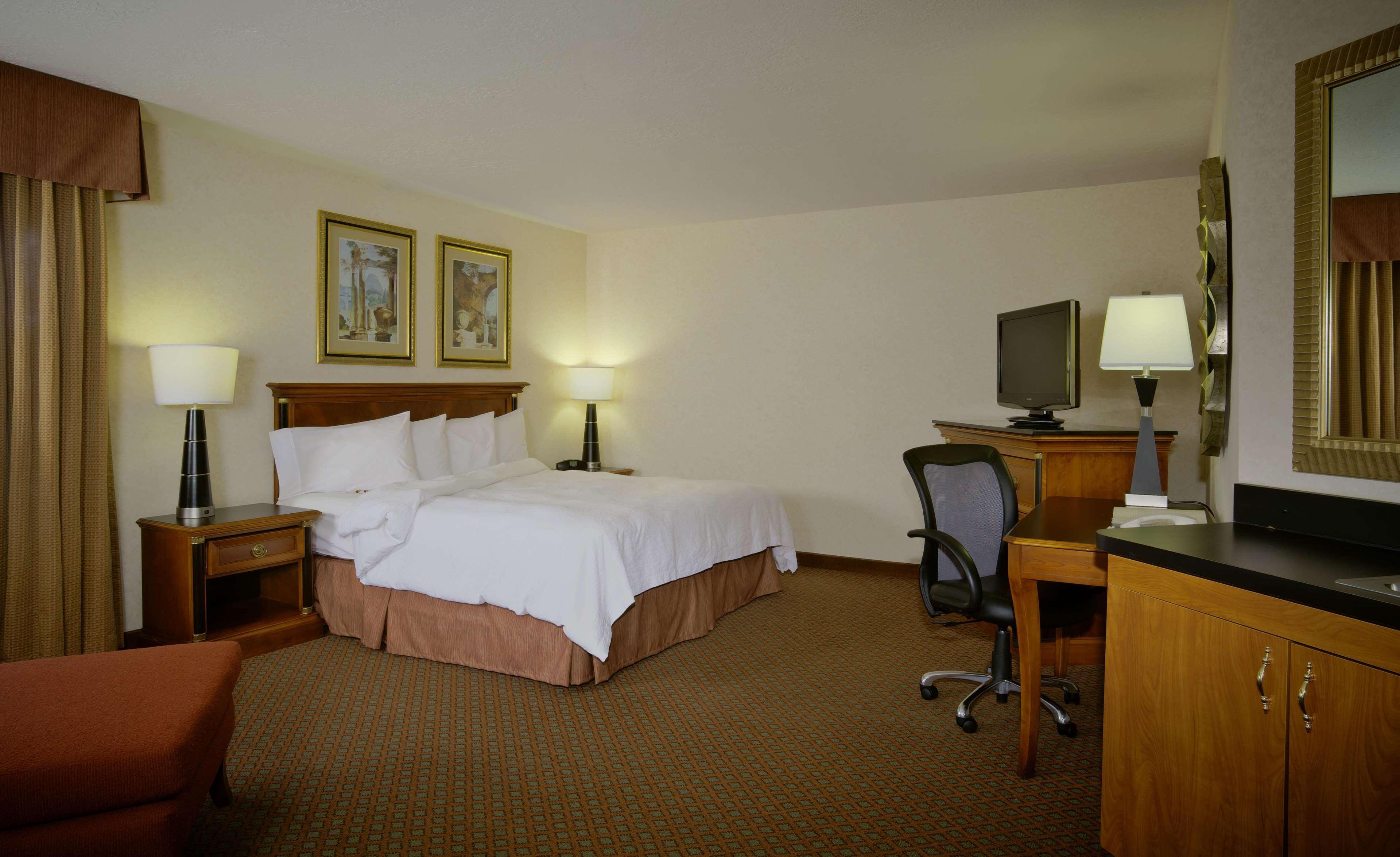 Hampton Inn & Suites Salt Lake City Airport Екстериор снимка