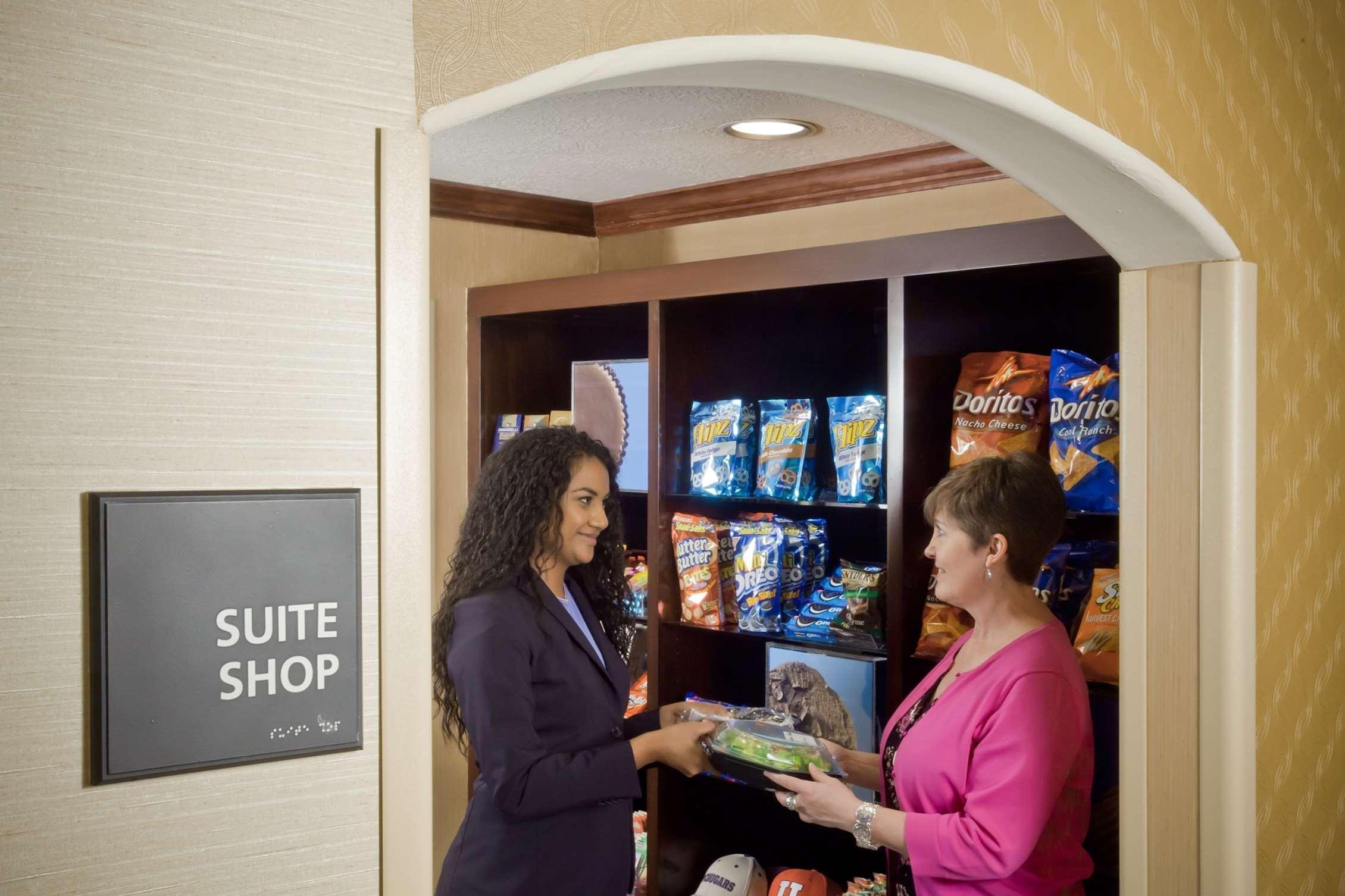 Hampton Inn & Suites Salt Lake City Airport Екстериор снимка