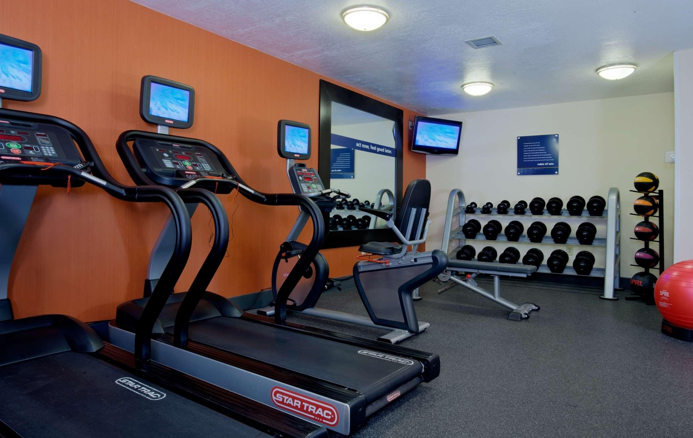 Hampton Inn & Suites Salt Lake City Airport Екстериор снимка