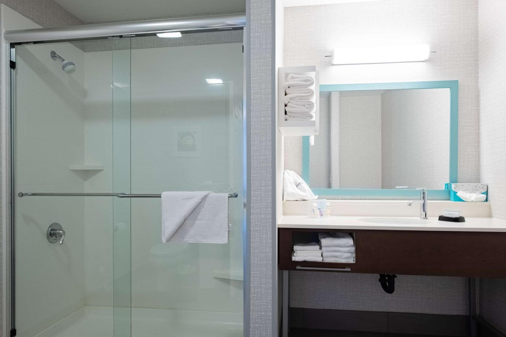 Hampton Inn & Suites Salt Lake City Airport Екстериор снимка