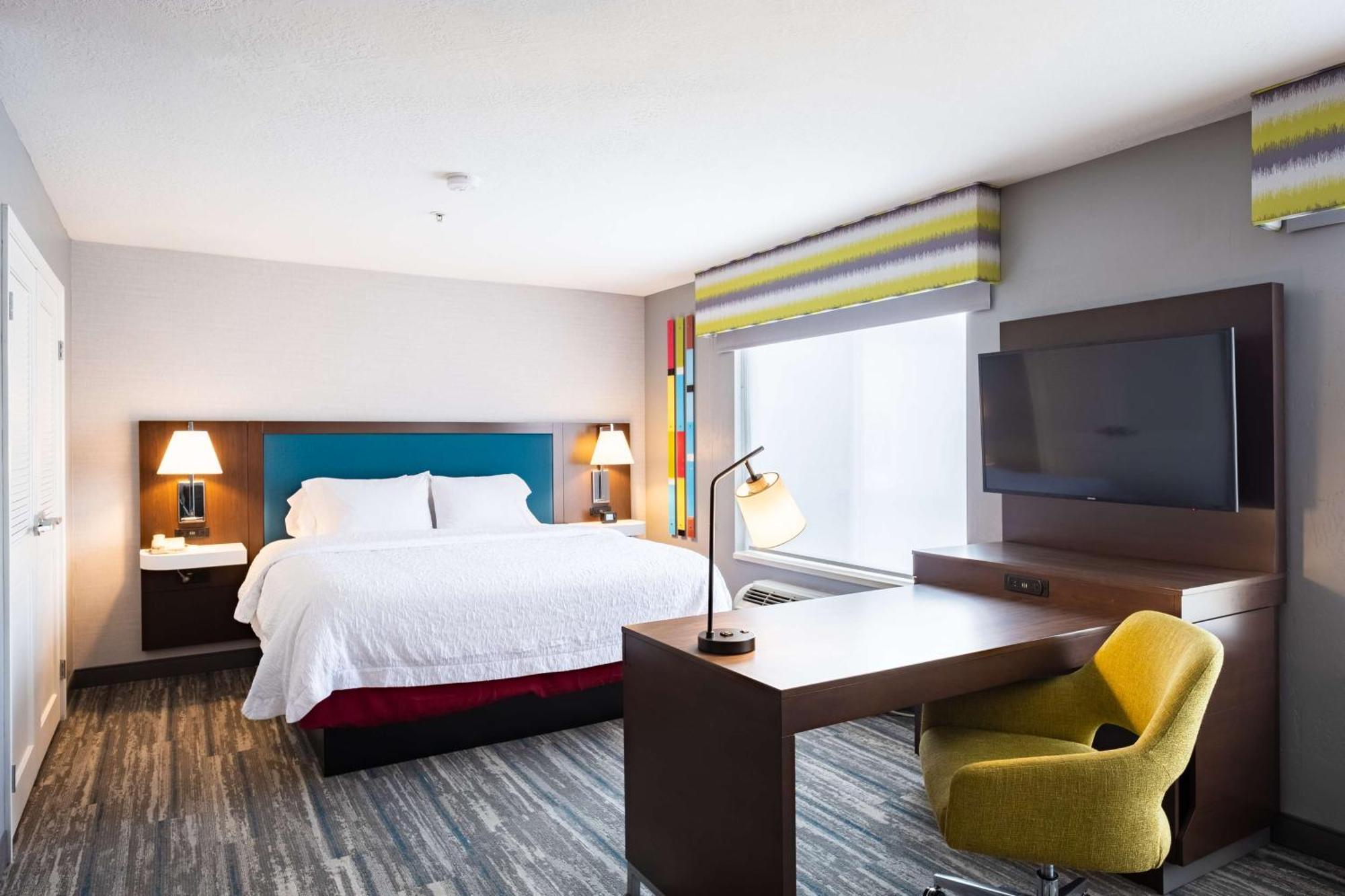 Hampton Inn & Suites Salt Lake City Airport Екстериор снимка