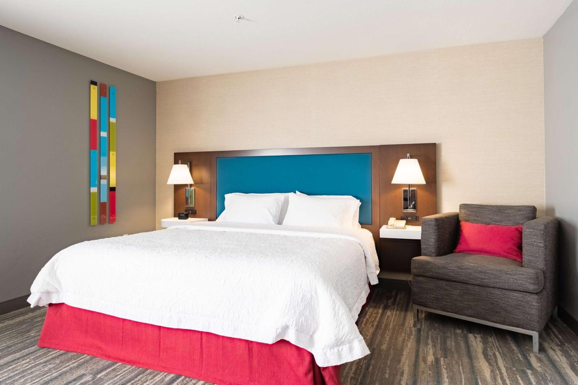 Hampton Inn & Suites Salt Lake City Airport Екстериор снимка