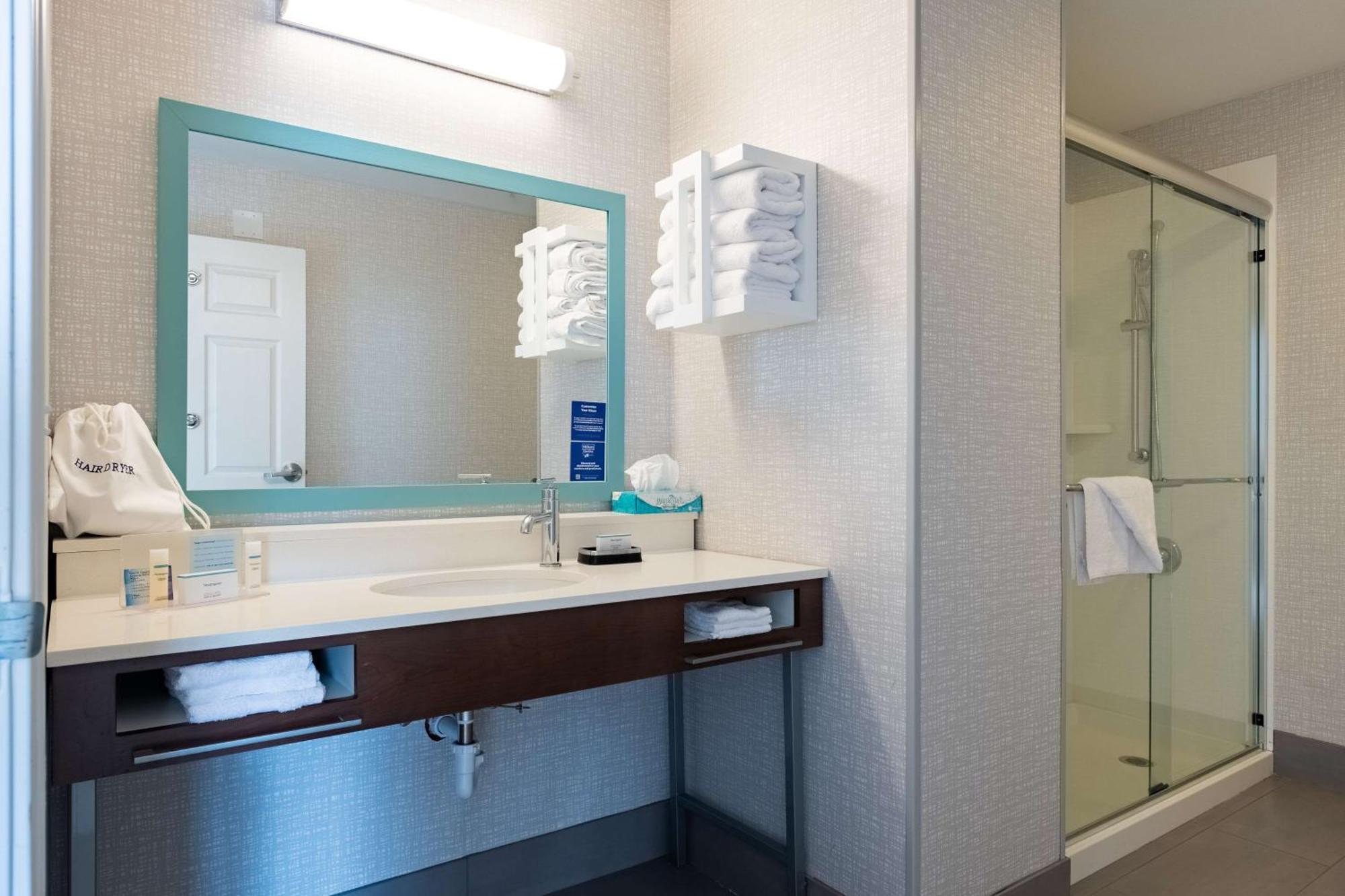 Hampton Inn & Suites Salt Lake City Airport Екстериор снимка